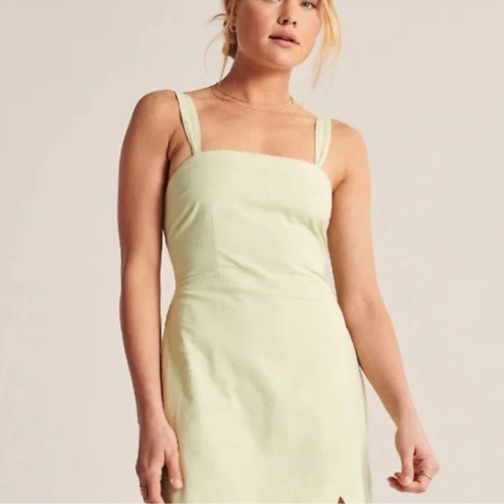 BNWT Abercrombie & Fitch Light Green Summer Summer Dress